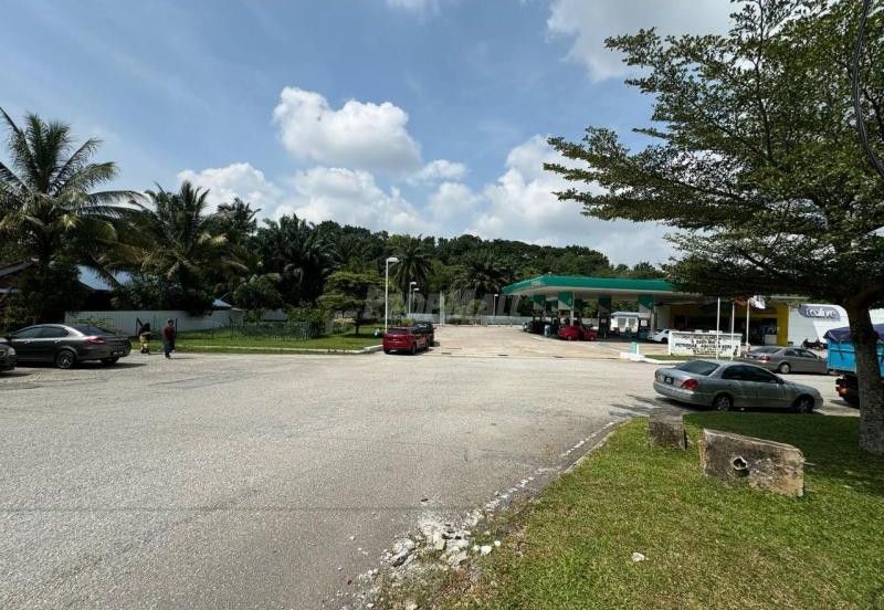 Kampung Melayu Sungai Buloh