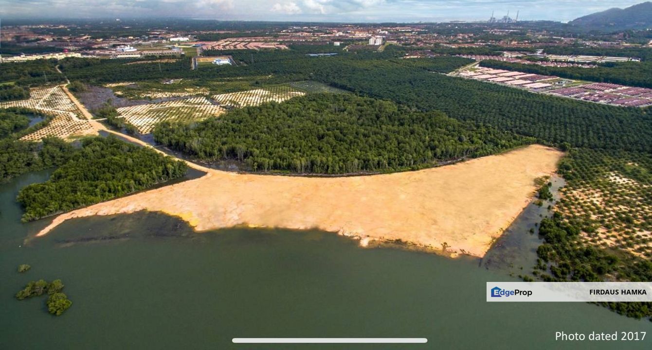 19.59 ACRE RESIDENTIAL LAND Sri Manjung Lumut Perak, Perak, Manjung