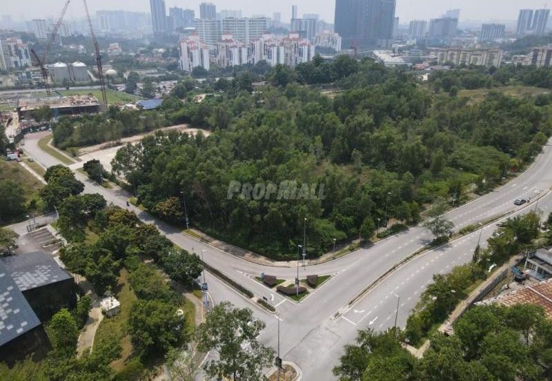 Pantai Dalam Kampung Kerinchi