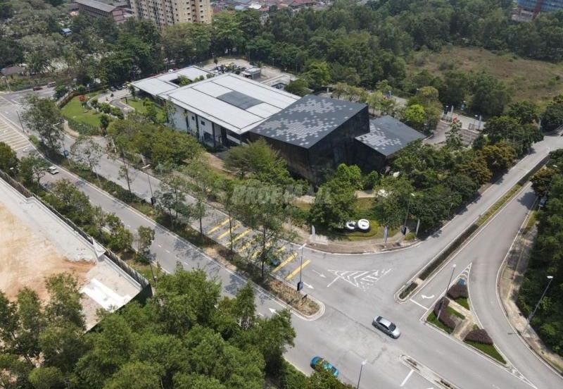 Pantai Dalam Kampung Kerinchi