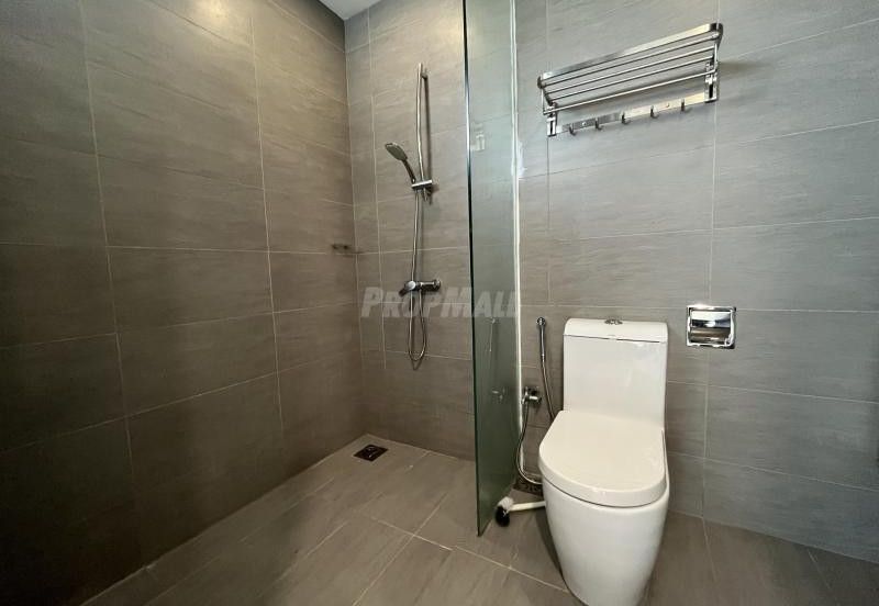 Tropical Villa @ Seri Kembangan Freehold 3 CP Low Density Modern ID Fully Furnished
