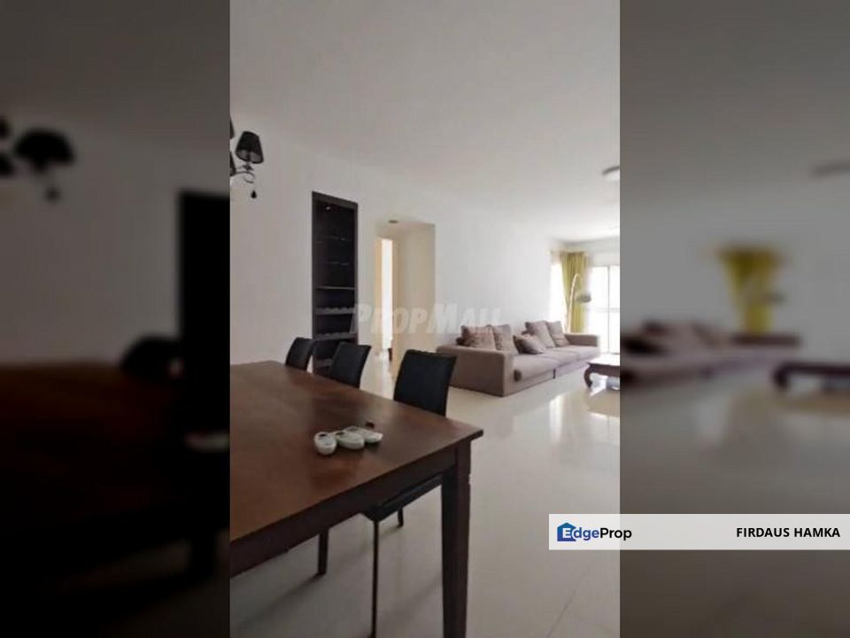 Tropical Villa @ Seri Kembangan Freehold 3 CP Low Density Modern ID Fully Furnished
, Selangor, Seri Kembangan