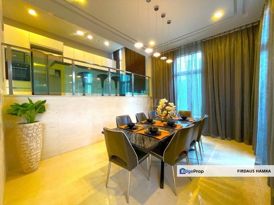 3 Storey Bungalow With Private Lift & Pool Hamton Kemensah Taman Melawati
, Selangor, Taman Melawati