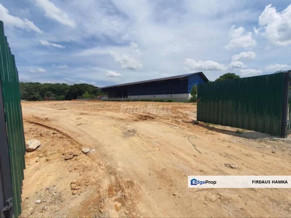 Industrial Land at Semenyih 3.3Acre 143,748sqft
, Selangor, Semenyih