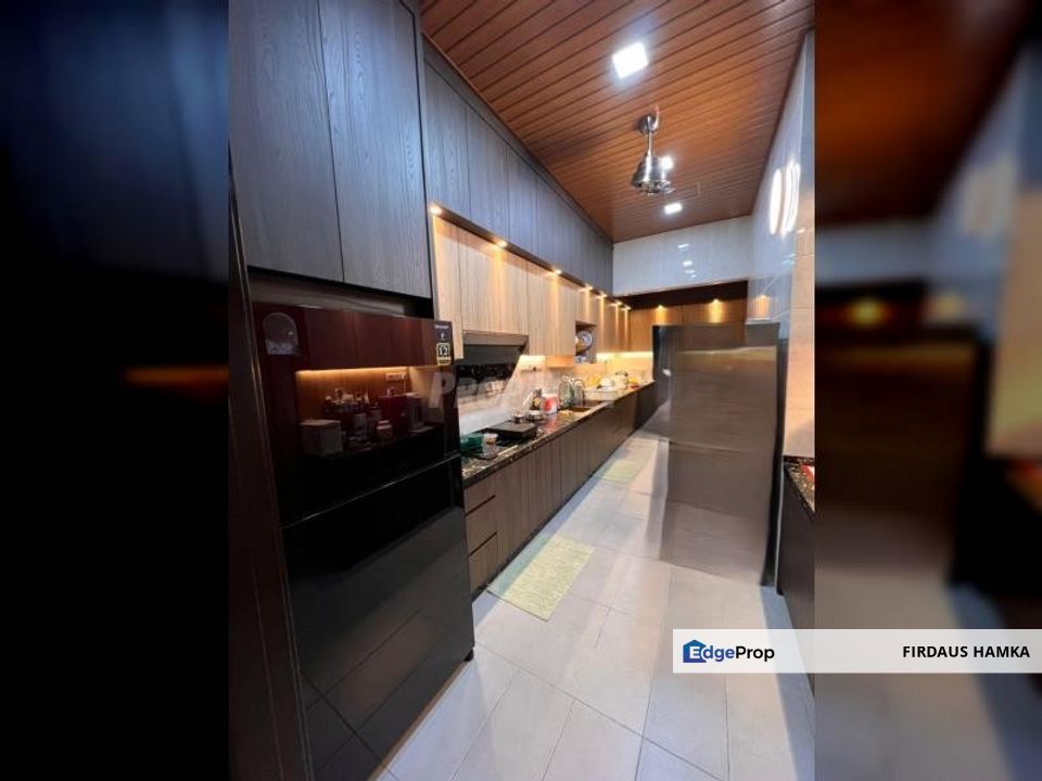 Double storey Semi D, Canary Garden Klang, Selangor, Klang