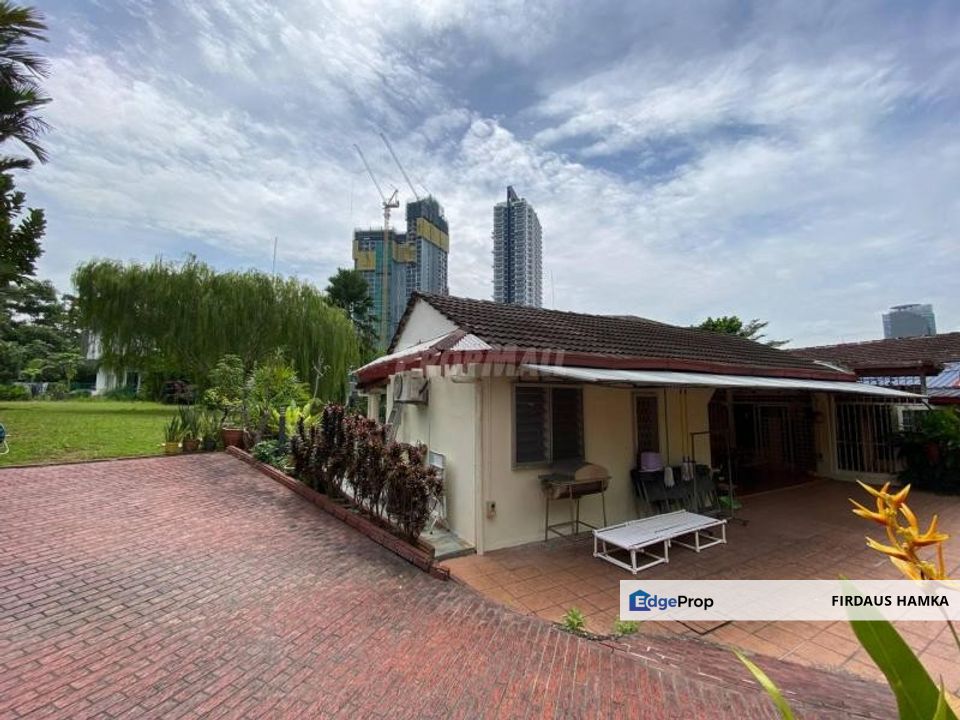 SINGLE STOREY BUNGALOW LORONG RIONG BANGSAR KUALA LUMPUR FOR SALE, Kuala Lumpur, Bangsar