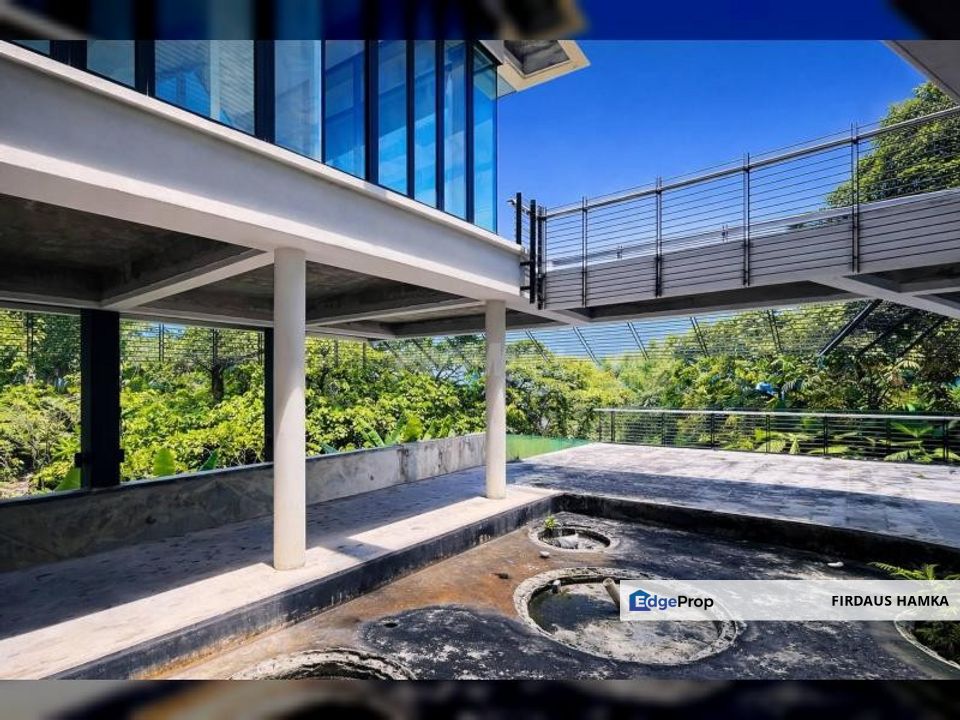 BUNGALOW WITH INFINITY POOL - COUNTRY HEIGHTS DAMANSARA, KUALA LUMPUR, Kuala Lumpur, Country Heights Damansara