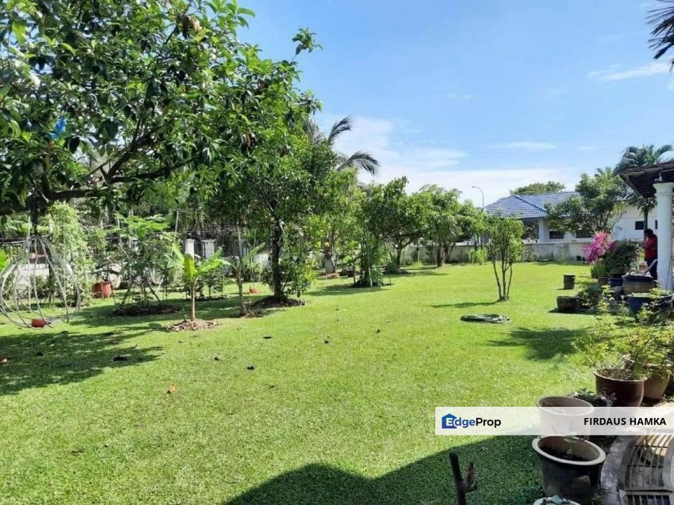 Double Storey Bungalow, Seksyen 4 Bandar Baru Bangi
, Selangor, Bangi