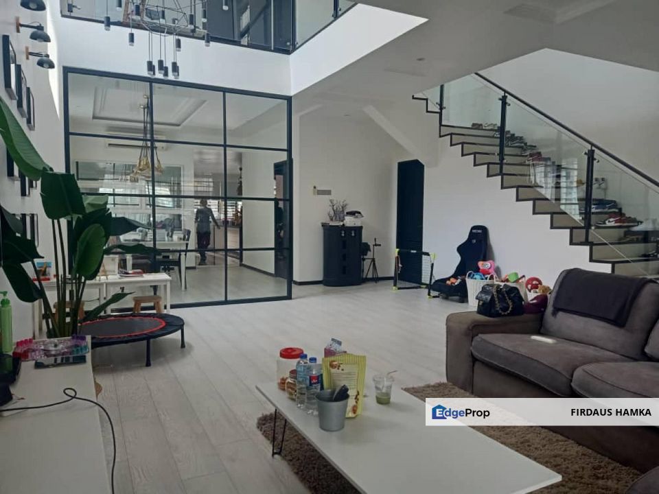 End Lot Double Storey Terrace Lakeside Residence, Bandar Metro Puchong For Sale
, Selangor, Puchong