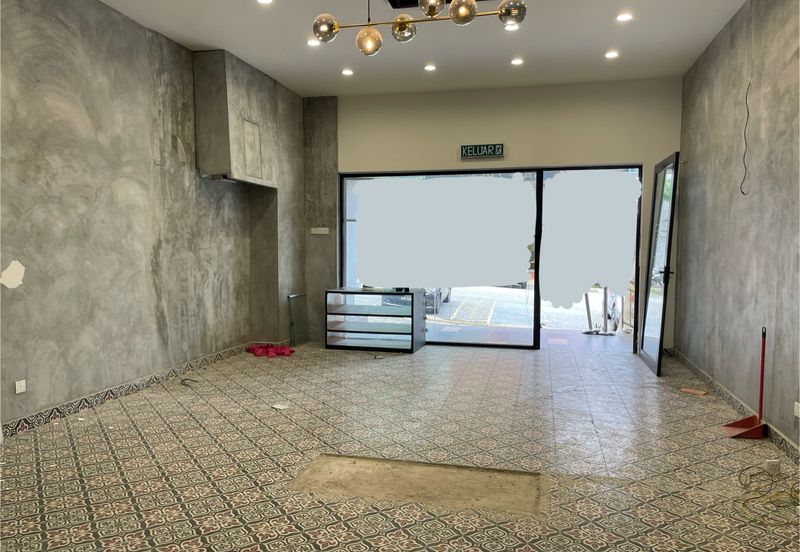 E-Boulevard, Denai Alam