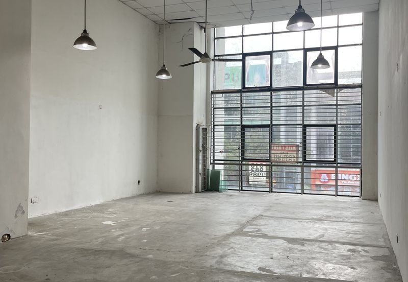 E-Boulevard, Denai Alam