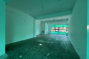 E-Boulevard, Denai Alam