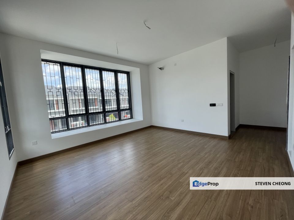 Elmina Green shah alam terrace house endlot for sale, Selangor, Shah Alam