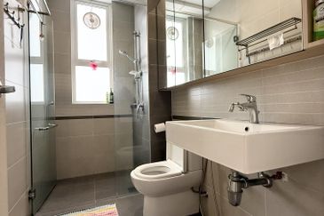 D'Suites , Akasia Horizon