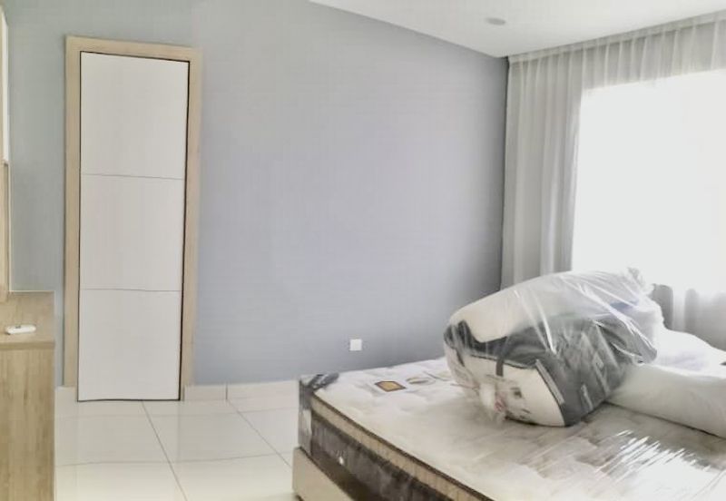 Aurora Residence @ Lake Side City