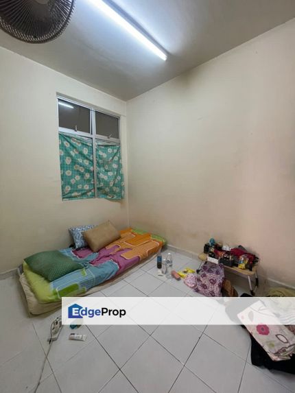 Medium Cost Flat Seri Mutiara Mas , Johor, Skudai