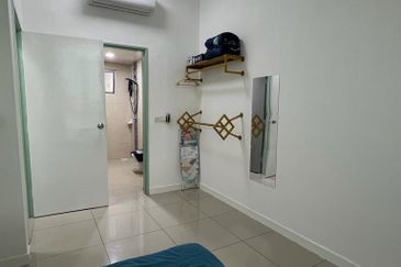 Dedaun Hijau (Greenfield Regency)