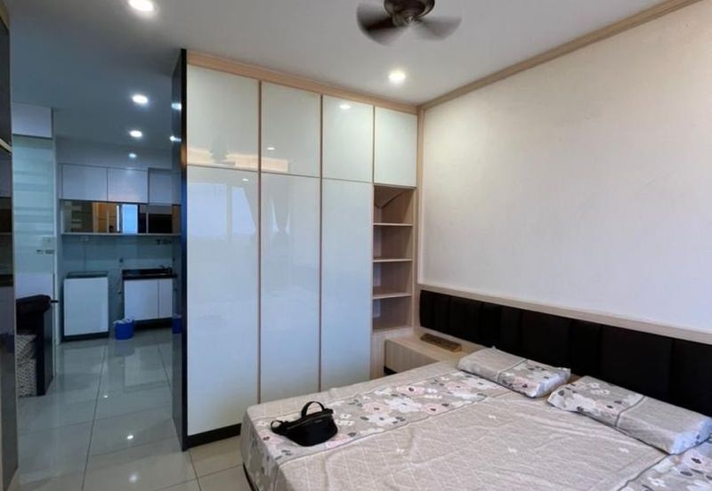 Dedaun Hijau (Greenfield Regency)