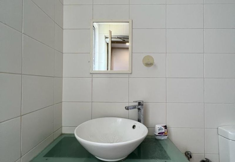 Dedaun Hijau (Greenfield Regency)