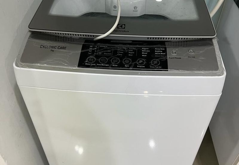 Dedaun Hijau (Greenfield Regency)