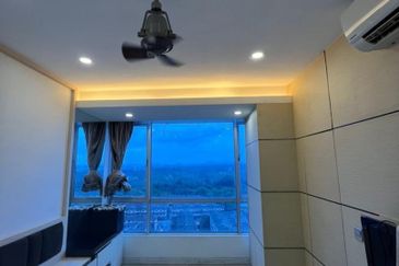 Dedaun Hijau (Greenfield Regency)