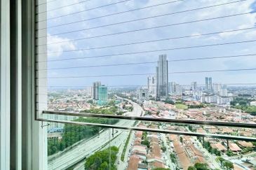 Paragon Suites @ CIQ