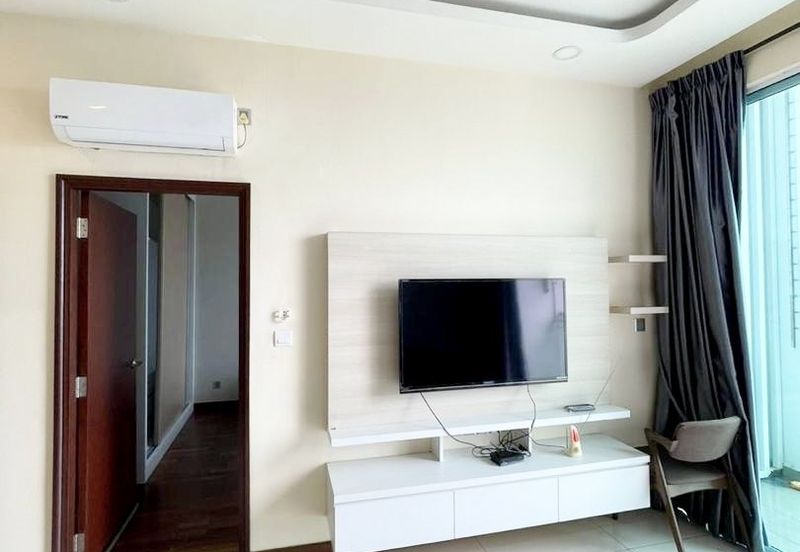 Paragon Suites @ CIQ