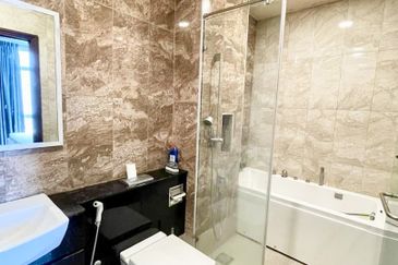 Paragon Suites @ CIQ