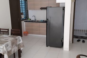 Seri Austin Luxury Apartment