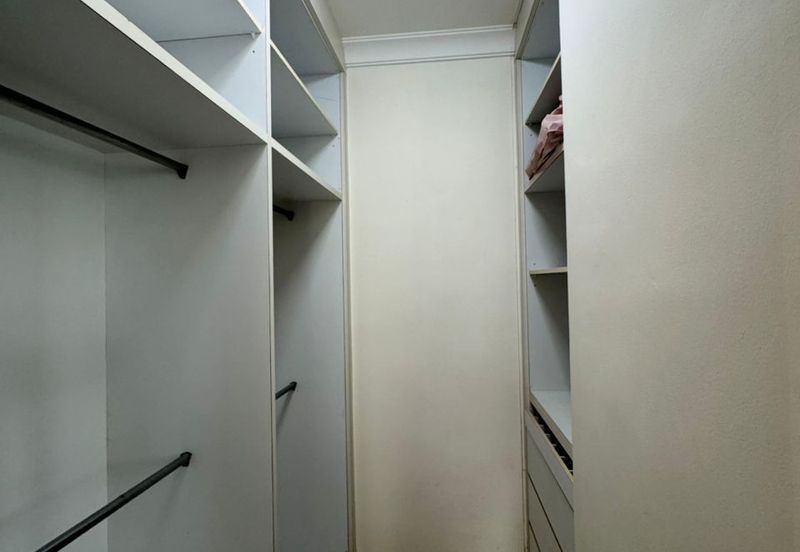 The Straits View, Bandar Baru Permas Jaya