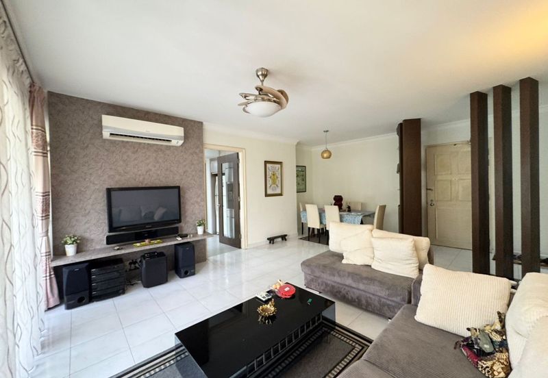 The Straits View, Bandar Baru Permas Jaya