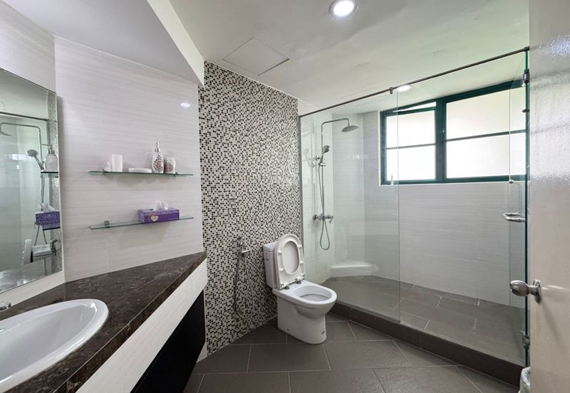 The Straits View, Bandar Baru Permas Jaya