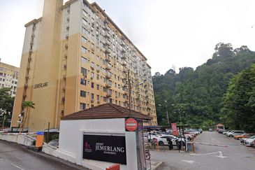 Jemerlang Apartment, Selayang Heights