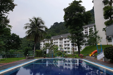 Desa View Towers Apartment