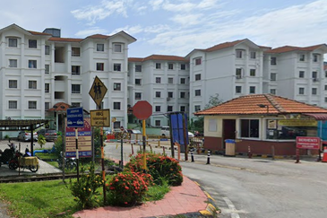 Residensi Warnasari 1