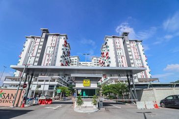 Ehsan Residence Condominium