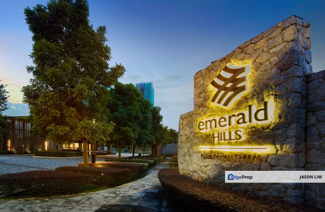 DEPO 5% !! Dual Key Condo 3r3b Corner Lot @ Emerald Damai Cheras, Kuala Lumpur, Cheras