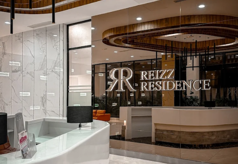 Reizz Residence