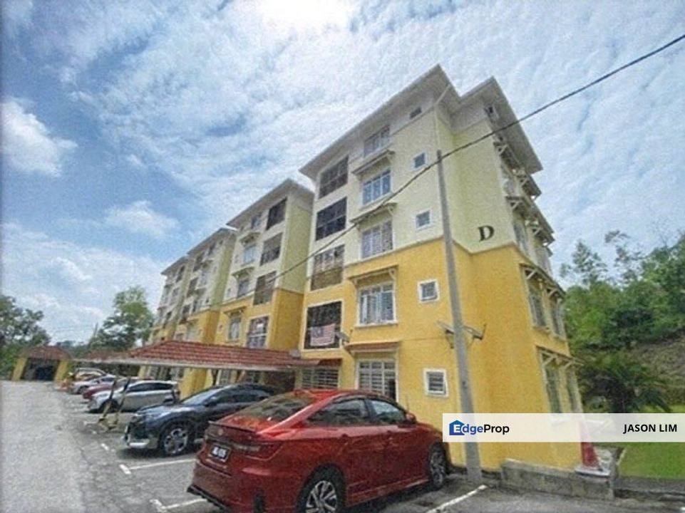 MURAH !! Apart Emas Villa 1,012sf 3R+2B @ Taman Mawar, Sepang, Selangor, Sepang