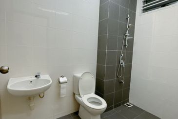 Taman Redang Lakeview 2