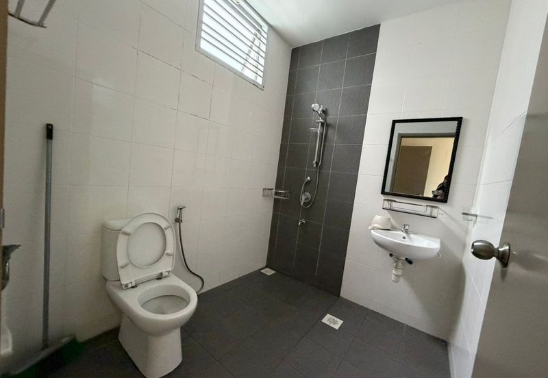 Taman Redang Lakeview 2