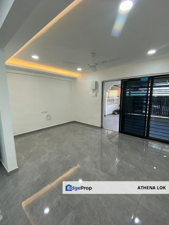 Mount Austin - Low-Cost House For Rent, Johor, Johor Bahru