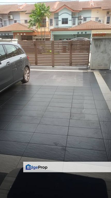 Renovated double storey 22x75 bandar puteri klang bukit tinggi botanic , Selangor, Klang
