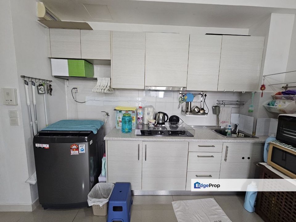 Dedaun Hijau Greenfield Regency Tampoi Johor Service Apartment For Sale , Johor, Tampoi