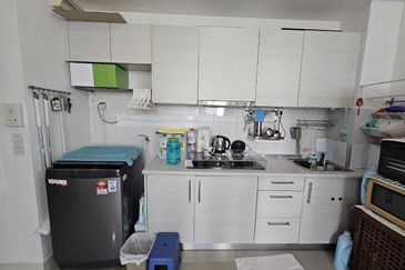 Dedaun Hijau (Greenfield Regency)