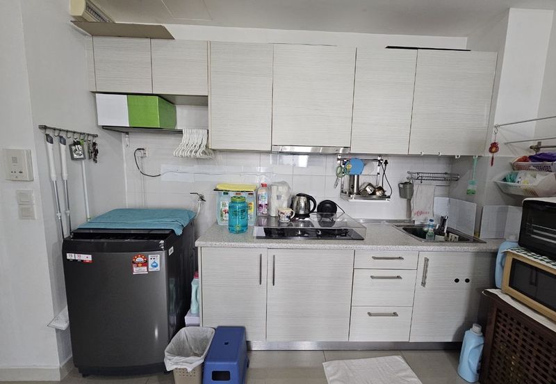 Dedaun Hijau (Greenfield Regency)