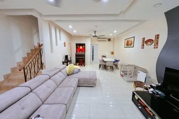 Taman Austin Perdana