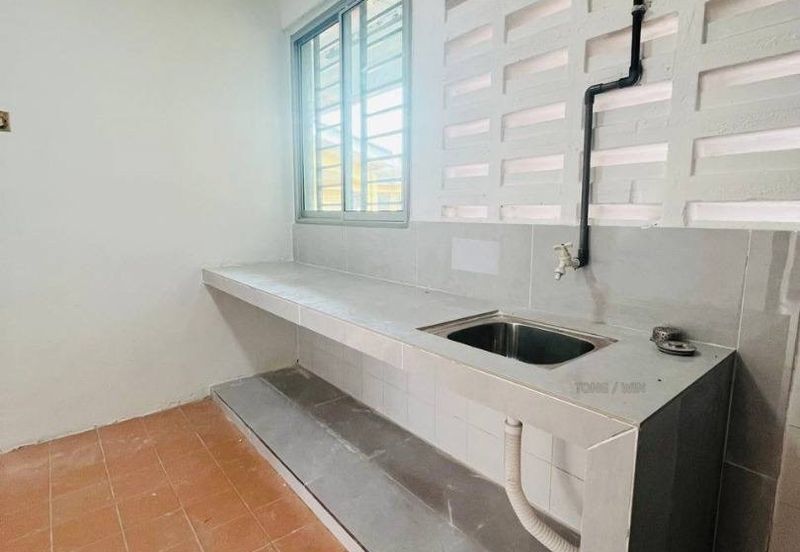 Flat Temenggong, Bandar Indahpura