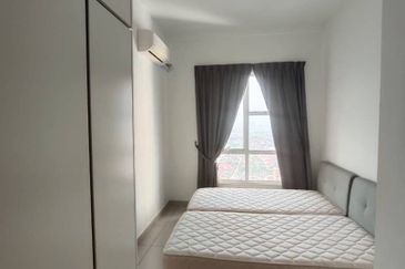 The Pinnacles (Pinnacle Tower)