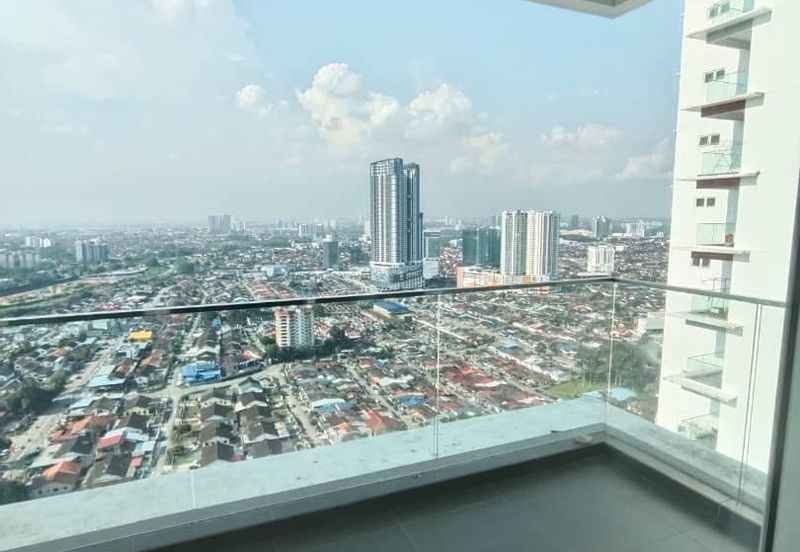 The Pinnacles (Pinnacle Tower)